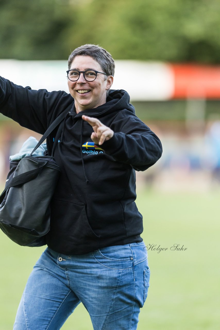 Bild 142 - Loewinnen Cup